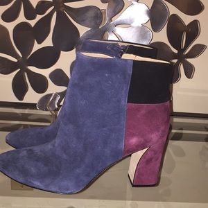 BCBG NWT Maxazria Genuine Suede Booties!